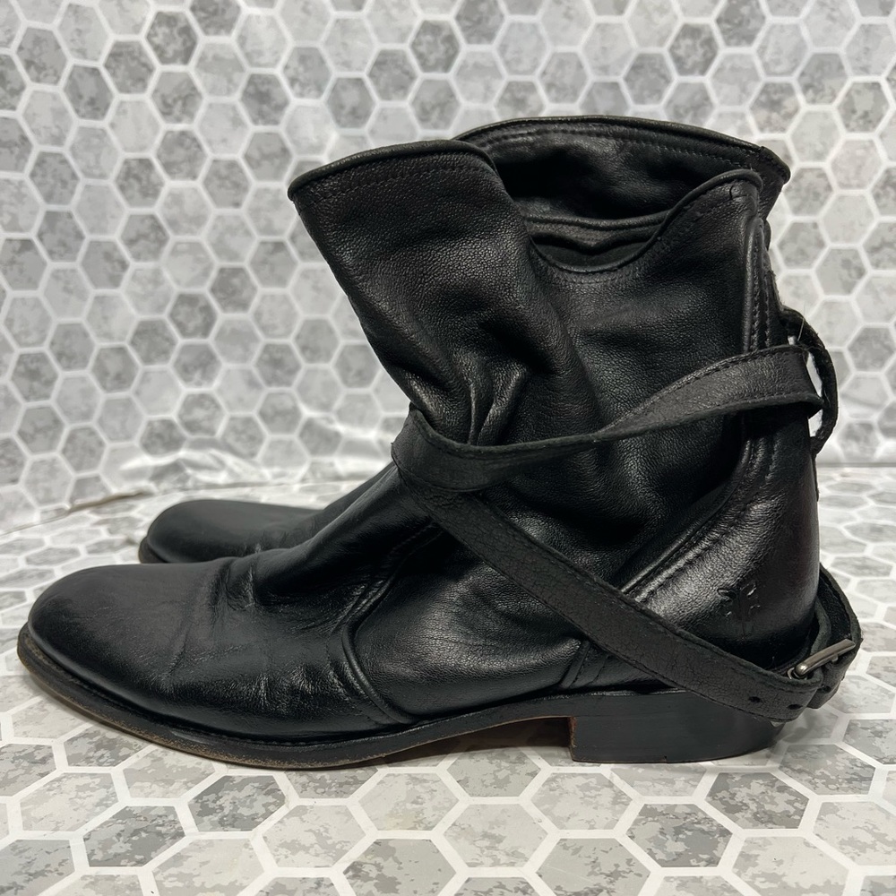 FRYE Black Leather Slouch Shortie Boots with straps Size 9